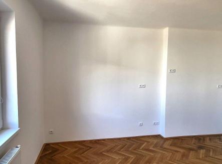 Pronájem bytu, 3+kk, 57 m²