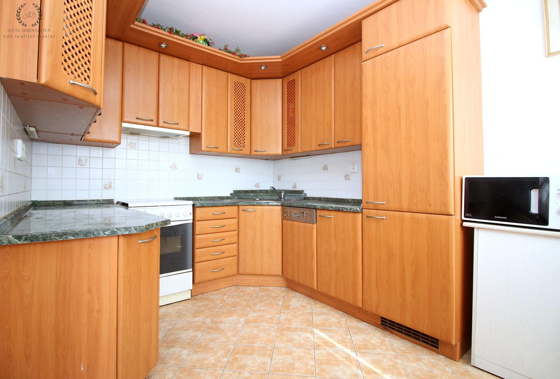 Pronájem bytu 3+1/L/S, ul. Vysočanská, Praha 9 - Střížkov