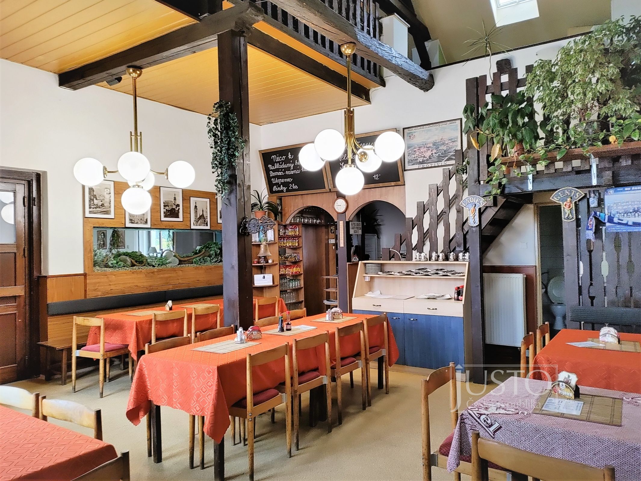 Pronájem nebytového prostoru, restaurace 497 m², Písek - Hradiště