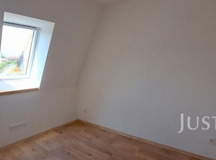 Pronájem bytu, 3+kk, 57 m²