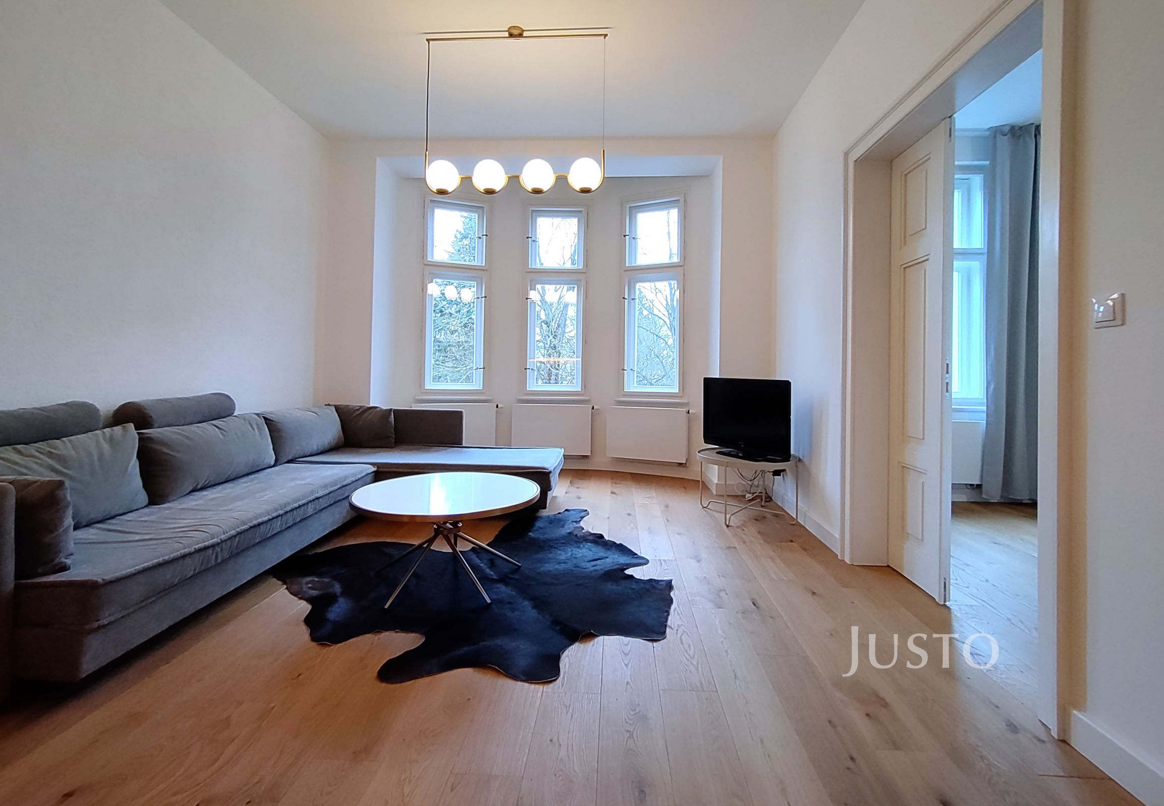 Pronájem 2+kk, 49 m², Písek - Mírové nám.