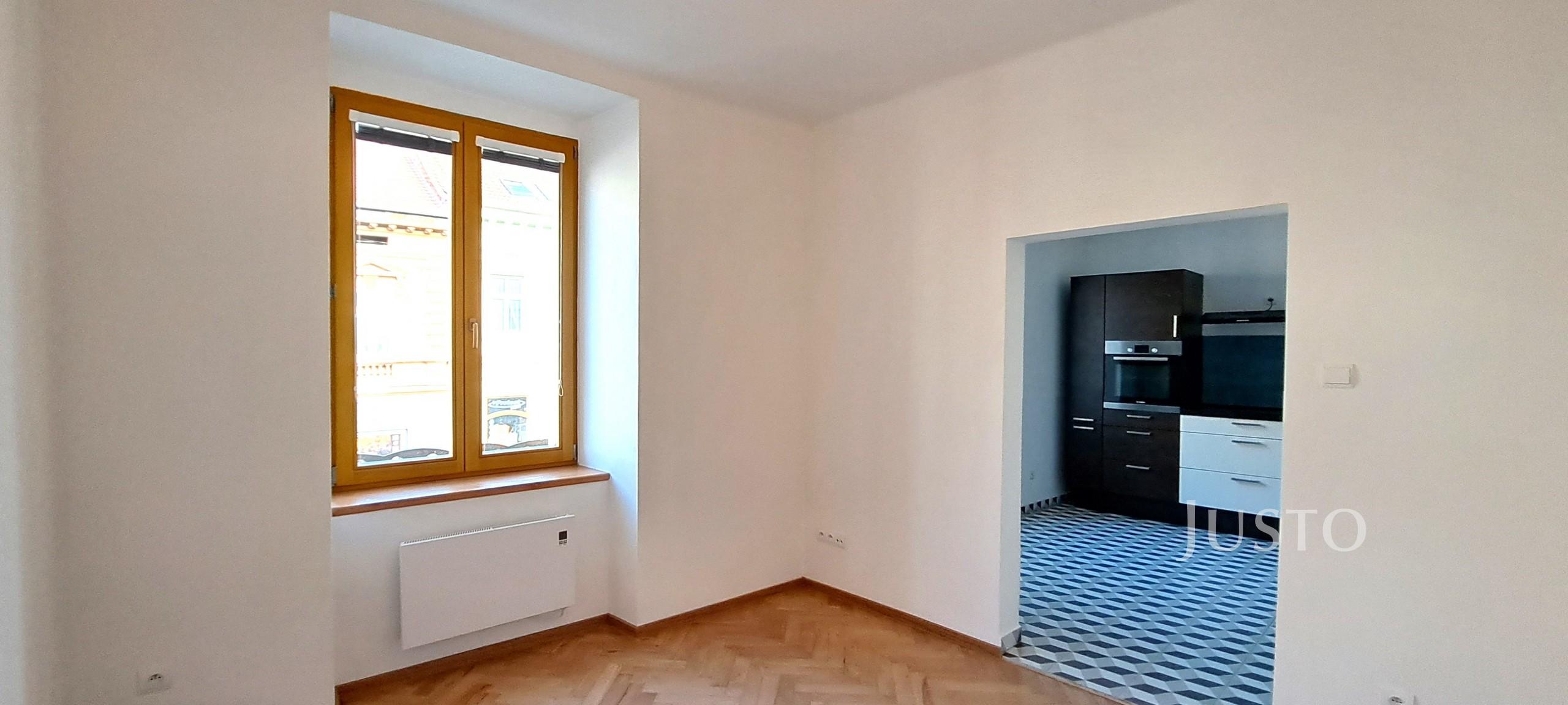 Pronájem 3+1 64 m² + balkón