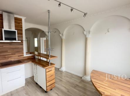 Pronájem bytu, 3+1, 79 m²