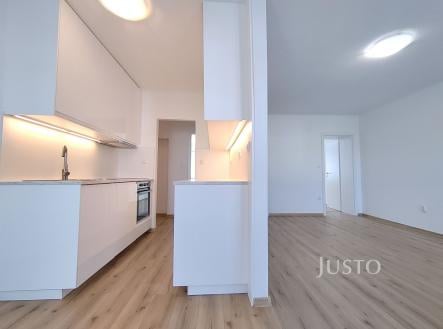 Pronájem bytu, 3+kk, 79 m²