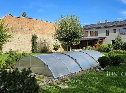 Prodej domu/vily, 278 m² obrázek