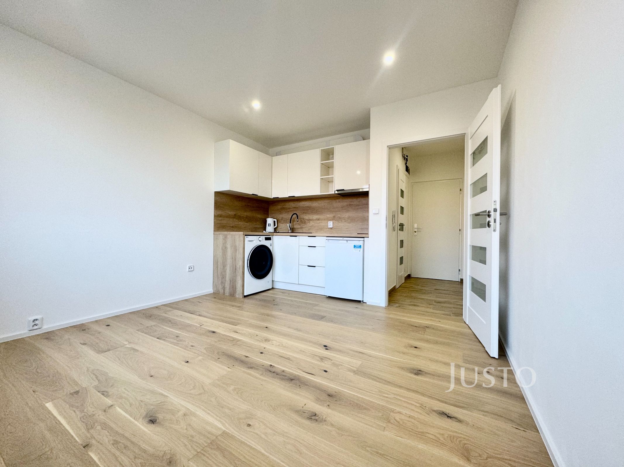 Pronájem 1+kk, 19 m², Ústí nad Labem - Severní Terasa