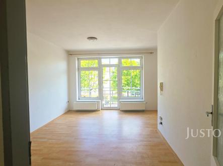 Pronájem bytu, 1+kk, 42 m²