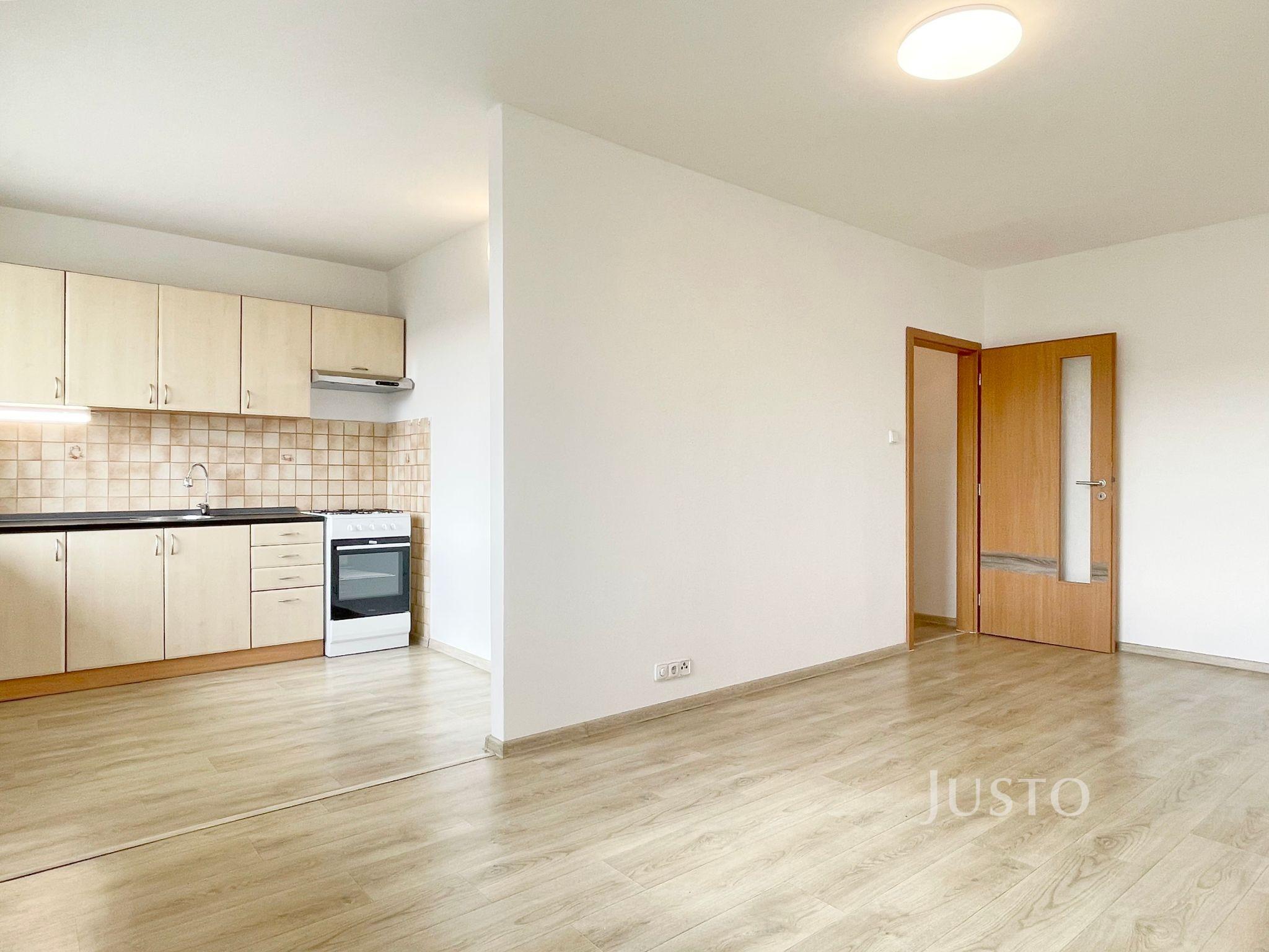 Pronájem 1+1 39 m² + lodžie 6 m²