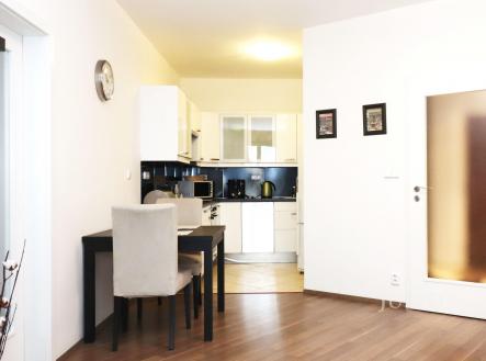 Pronájem bytu, 2+kk, 59 m²