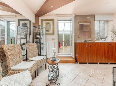 Prodej kanceláře, 290 m²