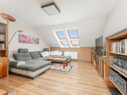 Prodej kanceláře, 290 m²