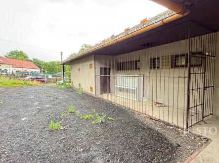 Pronájem skladovací prostor, 280 m²