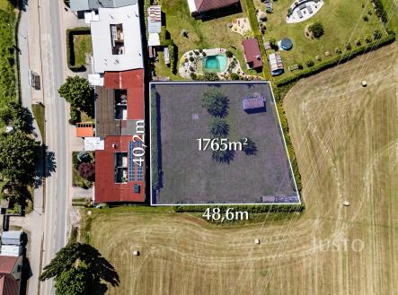 Prodej pozemku pro bydlení, 1 925 m²