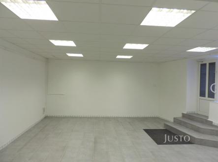 Pronájem obchodní prostor, 56 m²