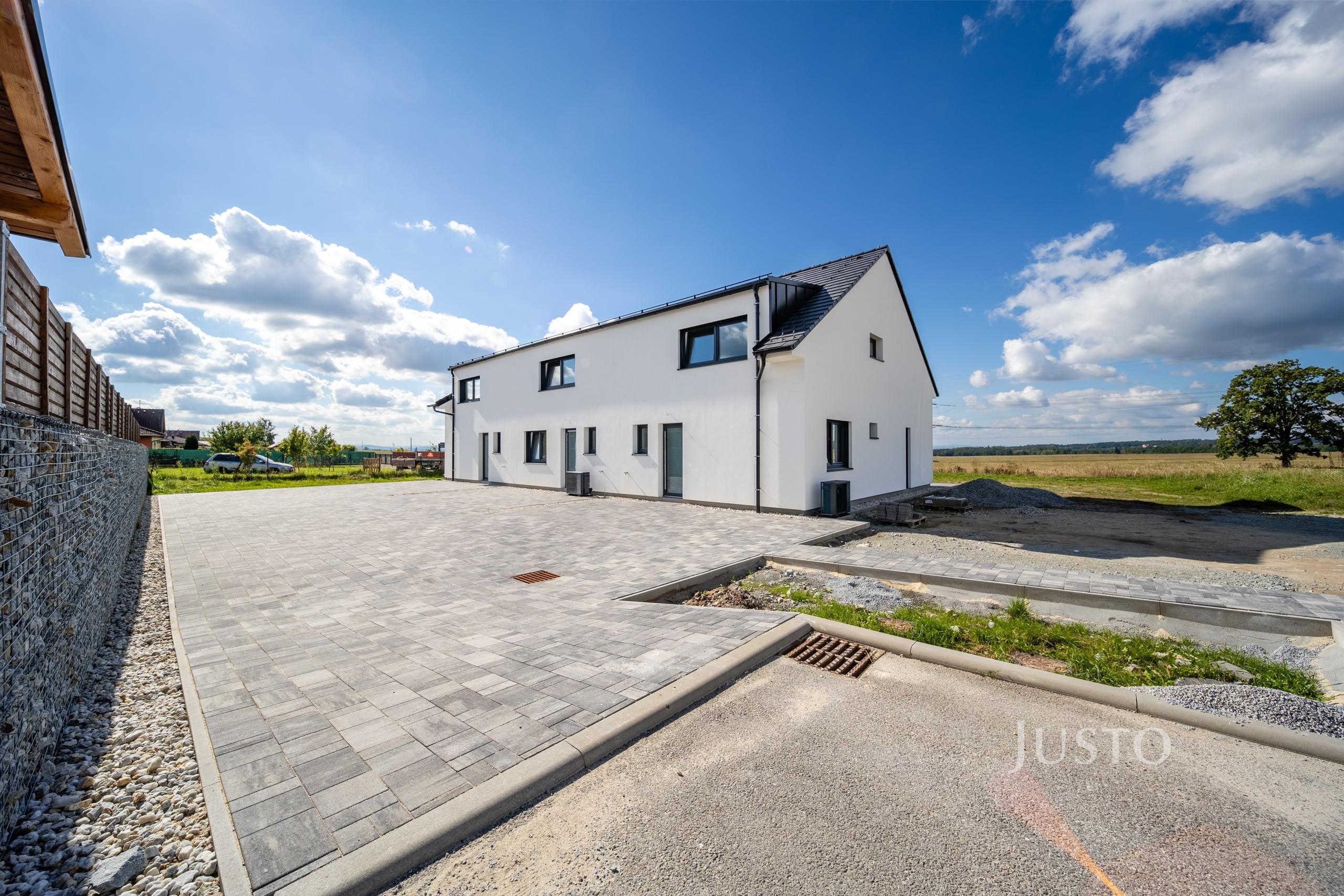 Prodej rodinného domu 124 m² s pozemkem 367 m² + terasa 13 m²