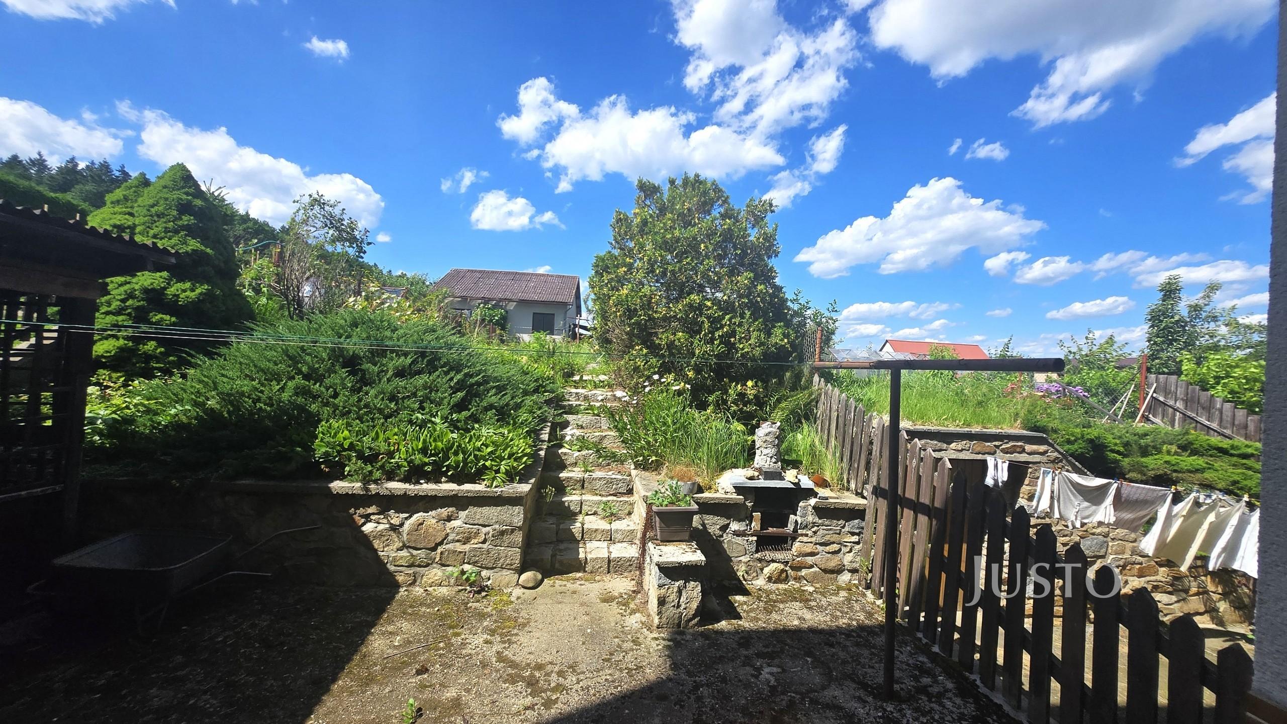 Prodej rodinného domu 183 m² s pozemkem 400 m² + balkón