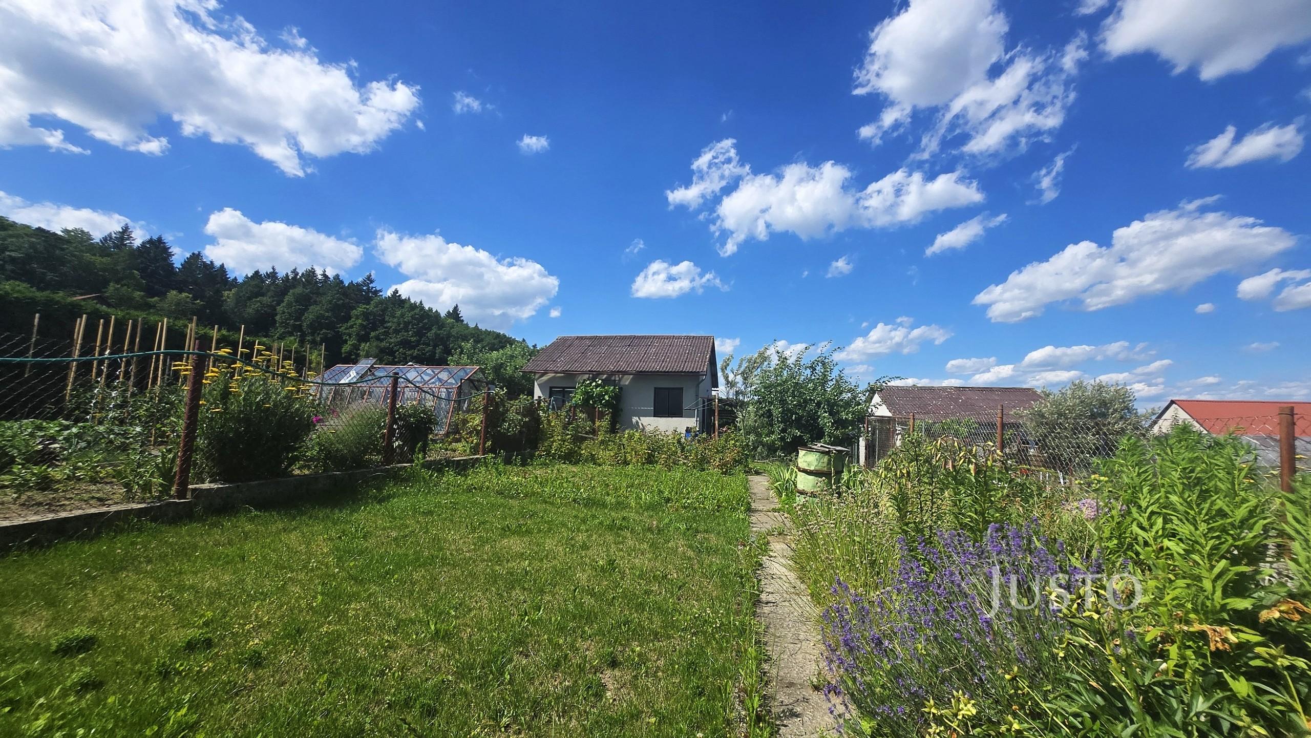 Prodej rodinného domu 183 m² s pozemkem 400 m² + balkón