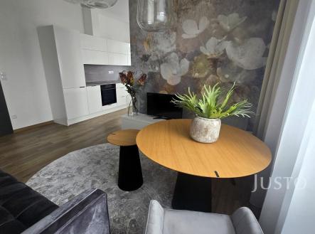 Pronájem bytu, 2+kk, 38 m²