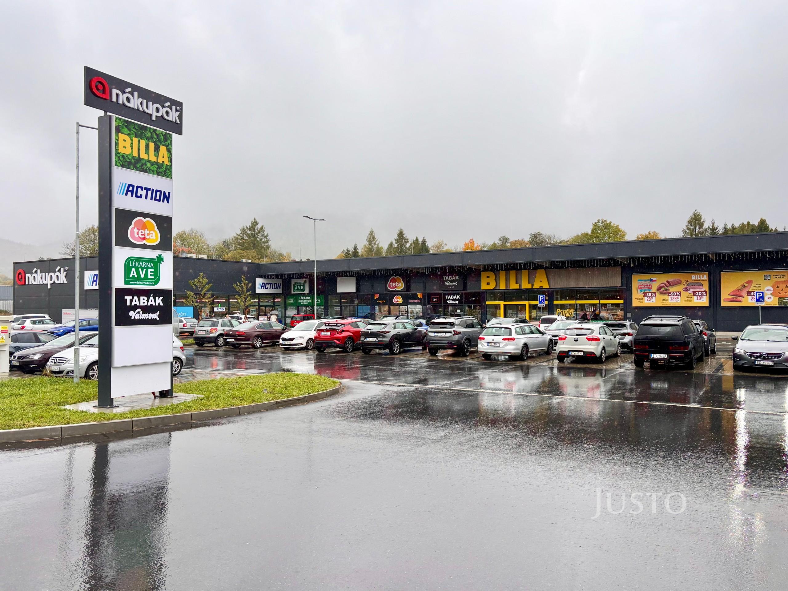 Pronájem obchodních prostor 160 m²