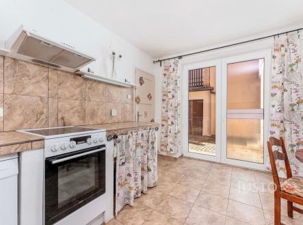 Pronájem bytu, 2+1, 70 m²