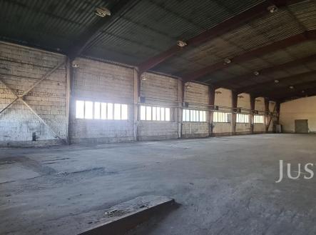 Pronájem skladovací prostor