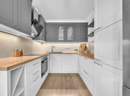 Prodej bytu, 2+kk, 72 m²