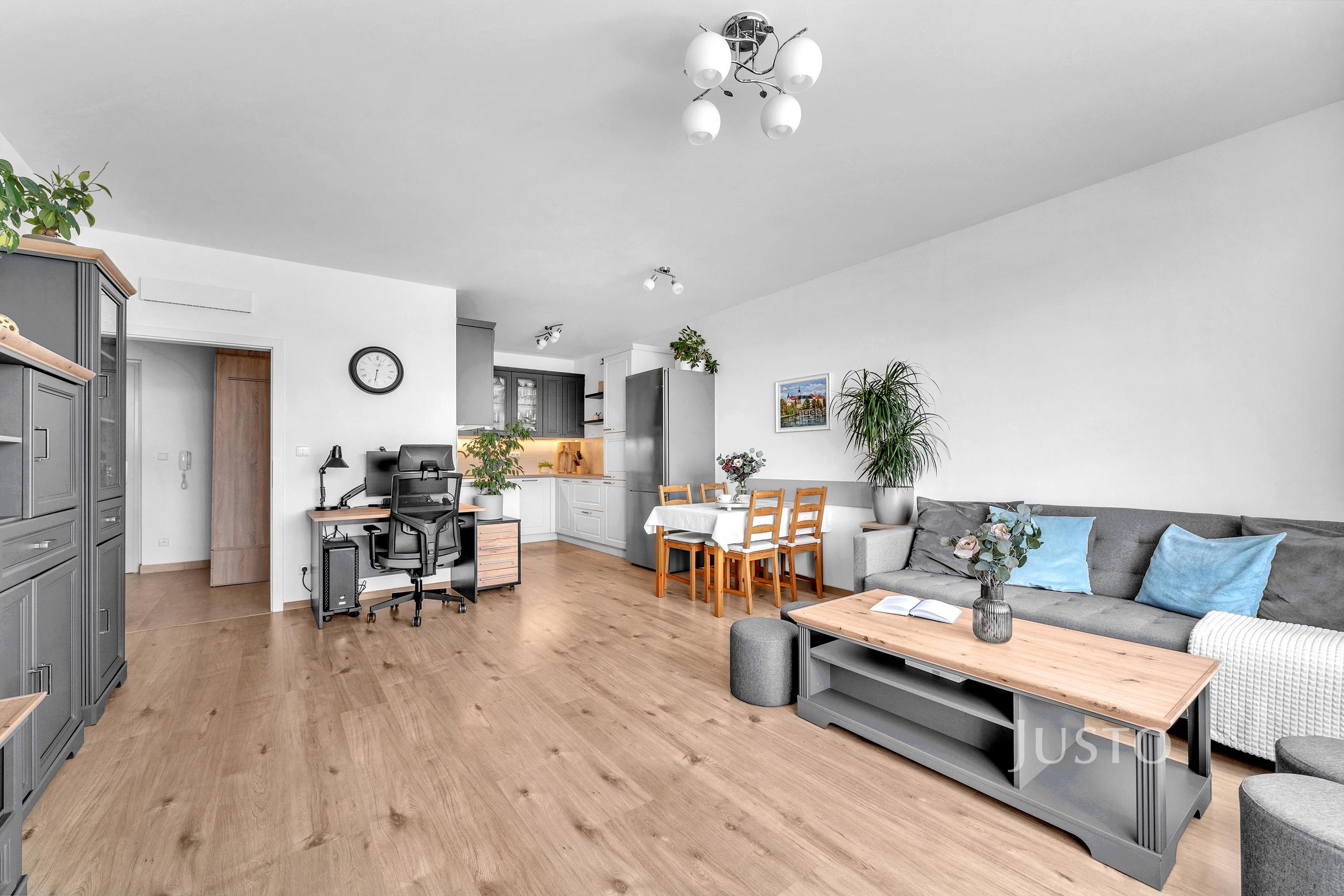 Prodej 2+kk 61 m² + balkón 5 m² + parkování