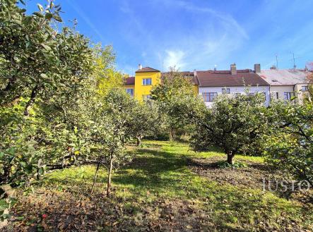 Prodej nájemního domu, 454 m²