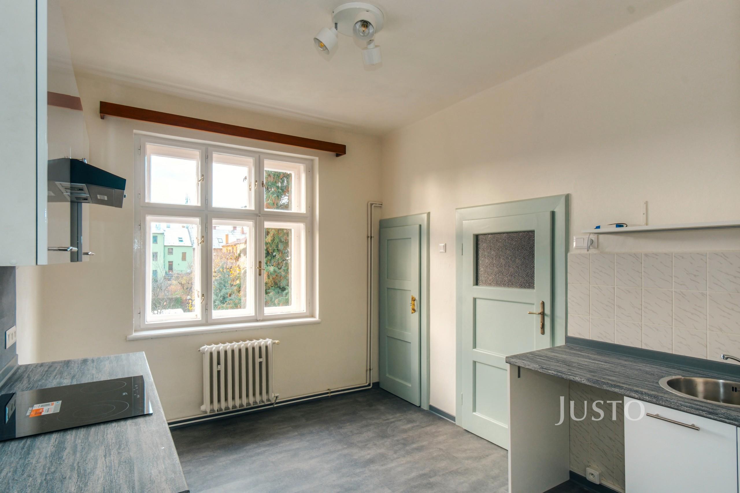 Pronájem 3+1 72 m² + lodžie 4 m²