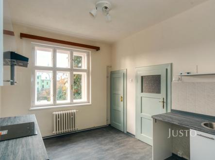 Pronájem bytu, 3+1, 77 m²