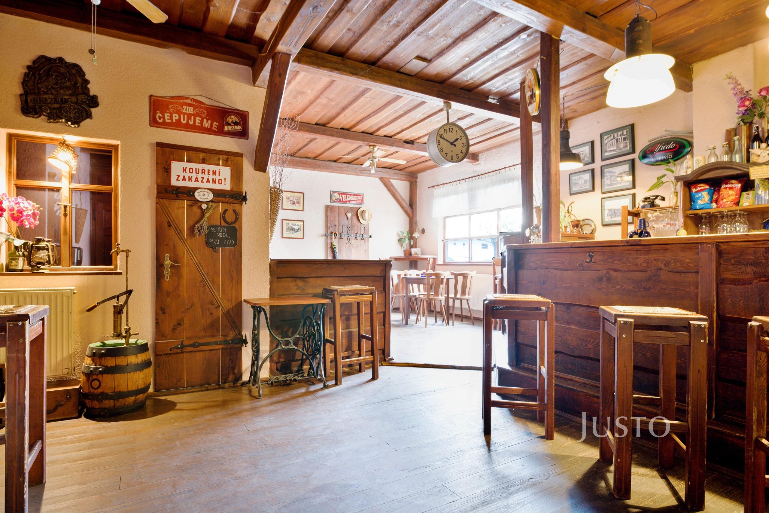 Prodej obchodních prostor 85 m² s pozemkem 260 m²