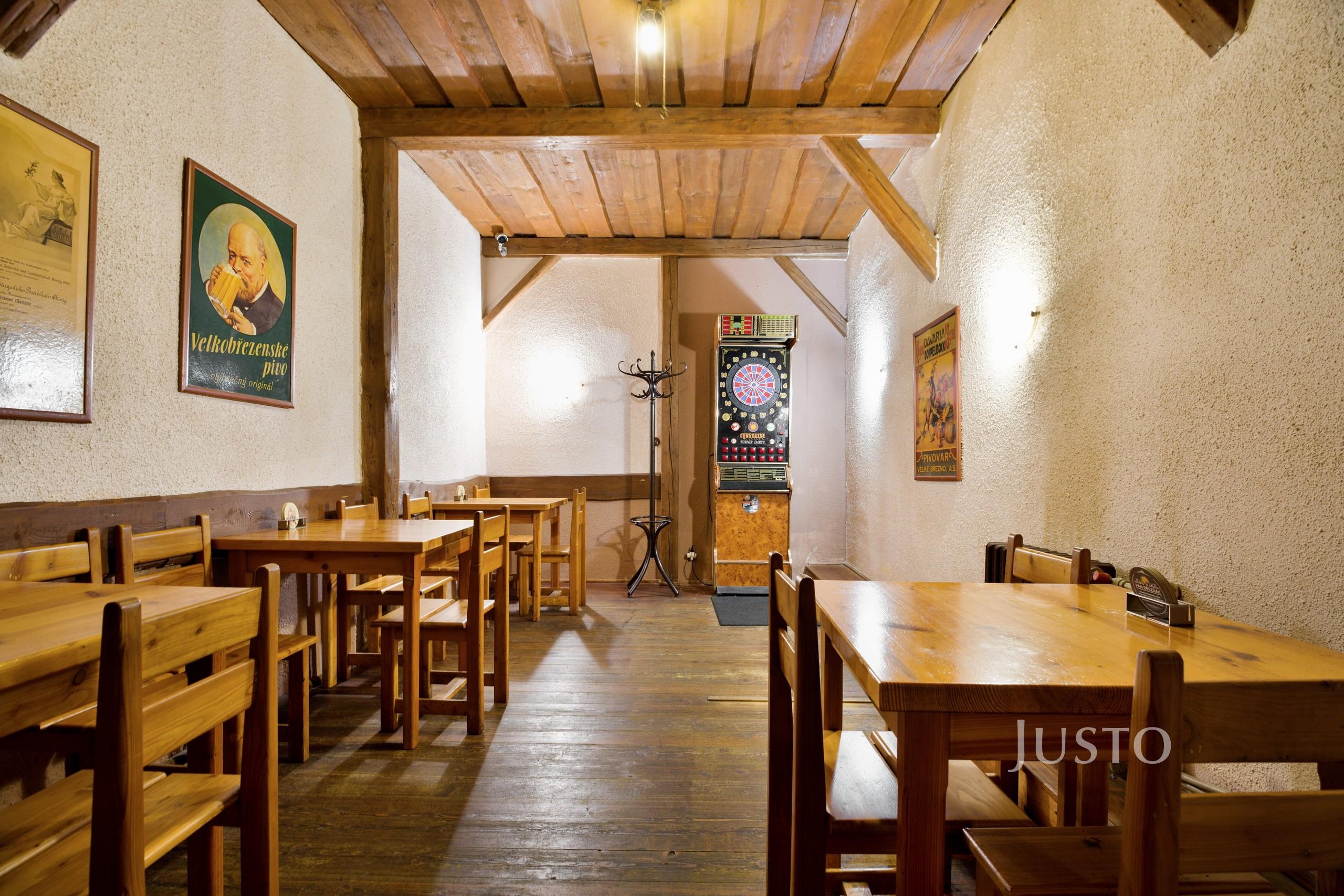 Prodej obchodních prostor 85 m² s pozemkem 260 m²