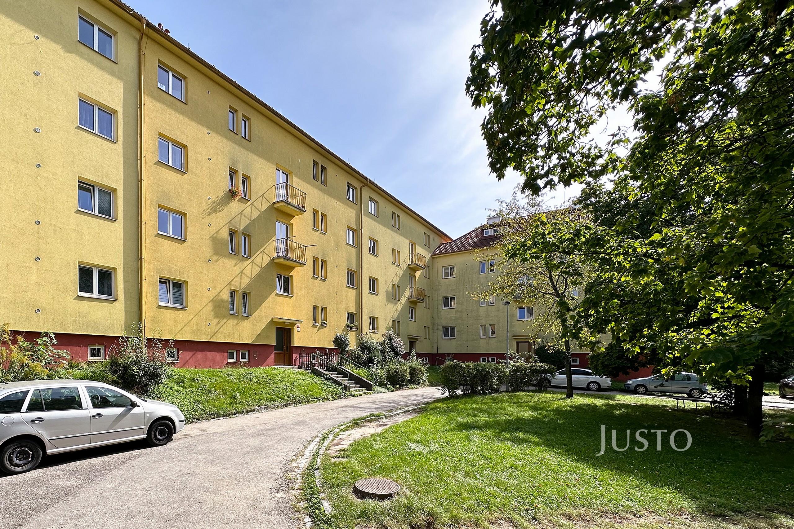 Pronájem 1+1 41 m²