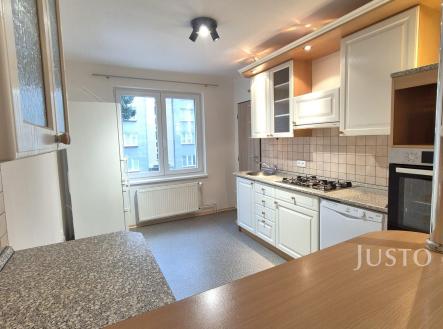 Pronájem bytu, 3+1, 88 m²