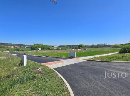 Prodej pozemku pro bydlení, 1 023 m²
