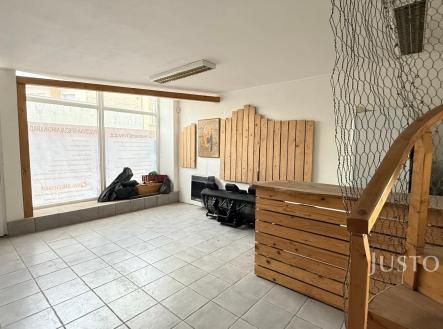 Pronájem kanceláře, 56 m²