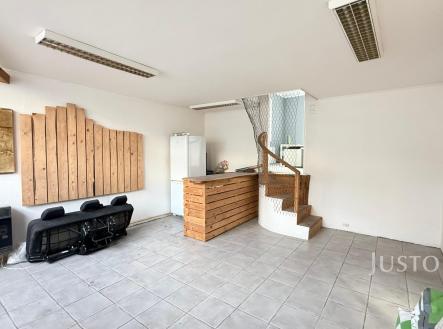 Pronájem kanceláře, 56 m²