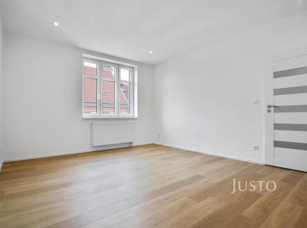 Pronájem bytu, 2+1, 70 m²