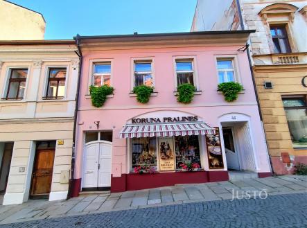 Pronájem bytu, 2+1, 82 m² obrázek