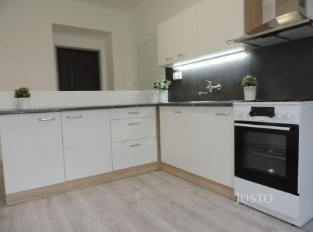 Pronájem bytu, 2+1, 58 m²