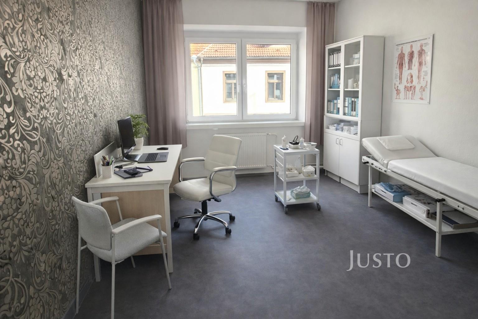 Pronájem ordinace 45 m2, Písek - Budějovická