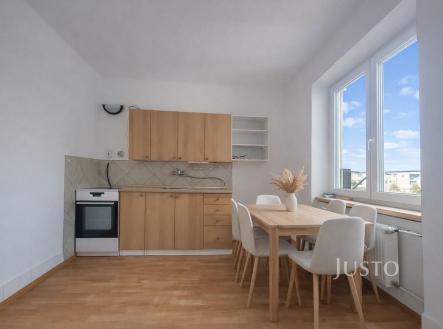 Prodej bytu, 2+1, 60 m²