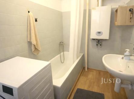 Pronájem bytu, 2+1, 67 m²