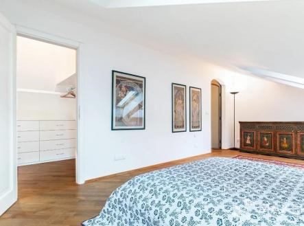 Pronájem bytu, 3+1, 100 m²