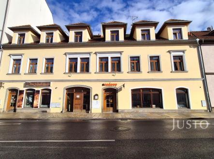 Pronájem obchodní prostor