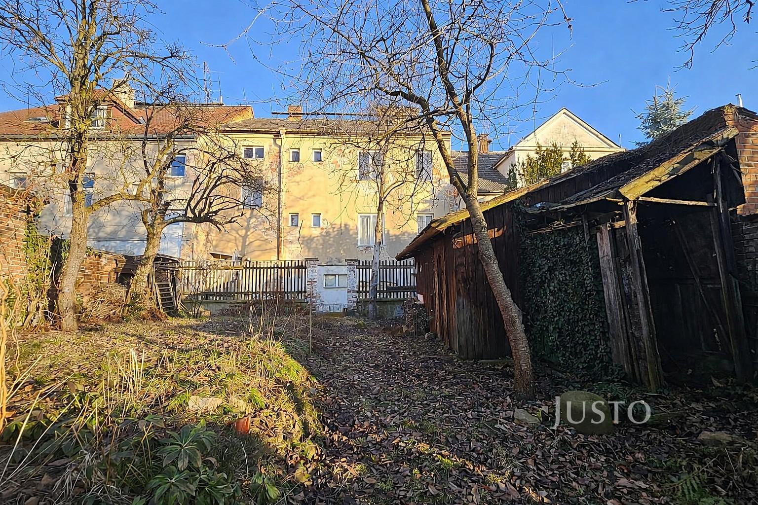 Prodej rodinného domu 160 m² s pozemkem 815 m²