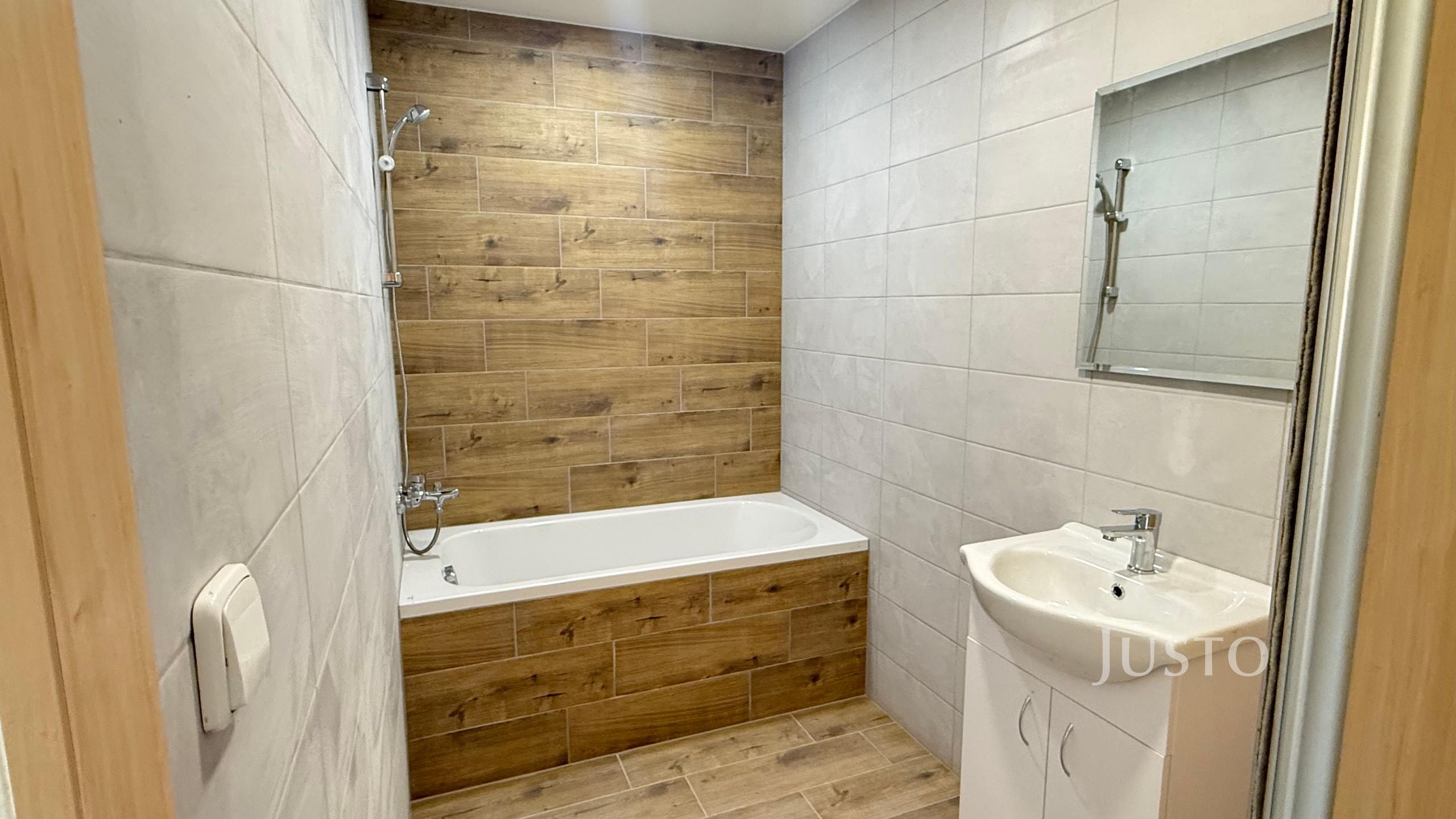 Pronájem 3+1 65 m² + lodžie 2 m²