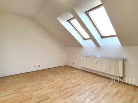 Pronájem bytu, 2+kk, 57 m²