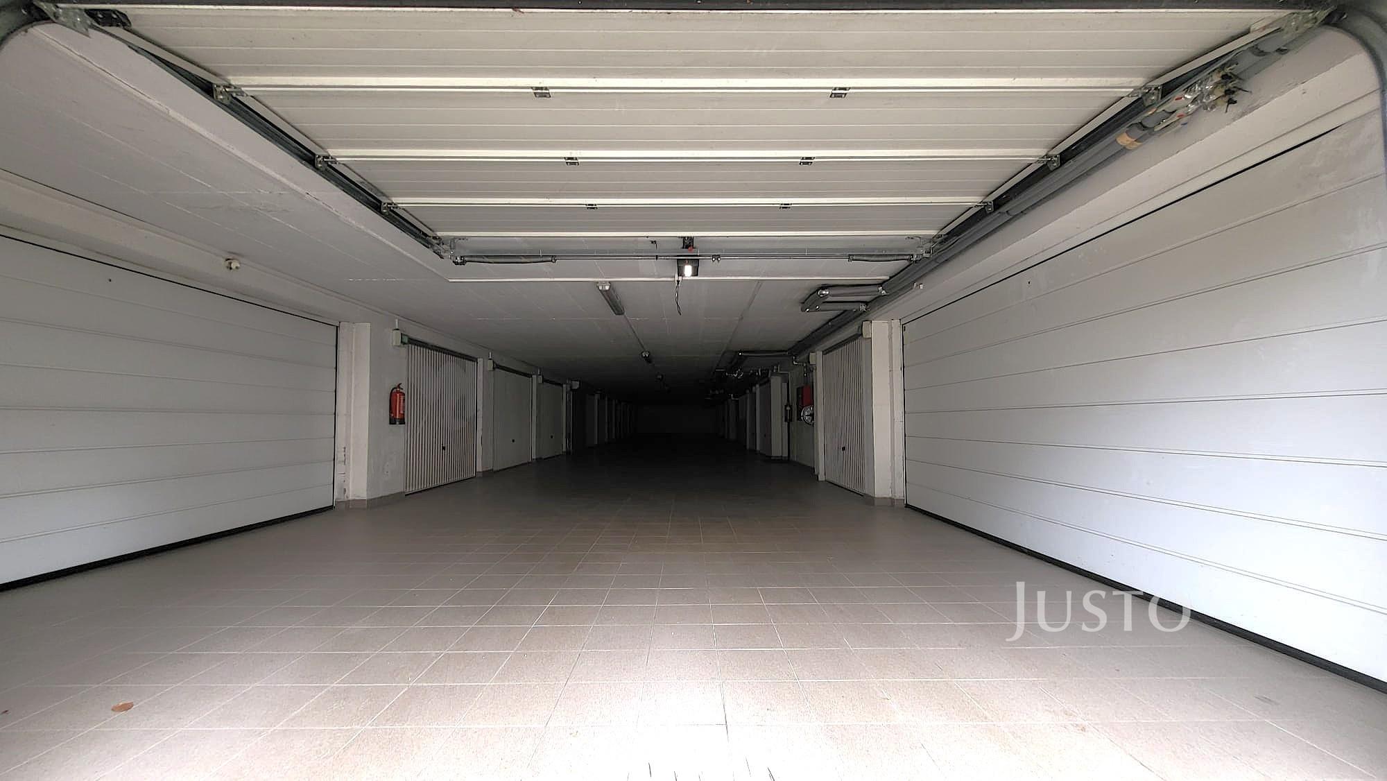 Pronájem garáže 16 m² , Písek - Gregorova