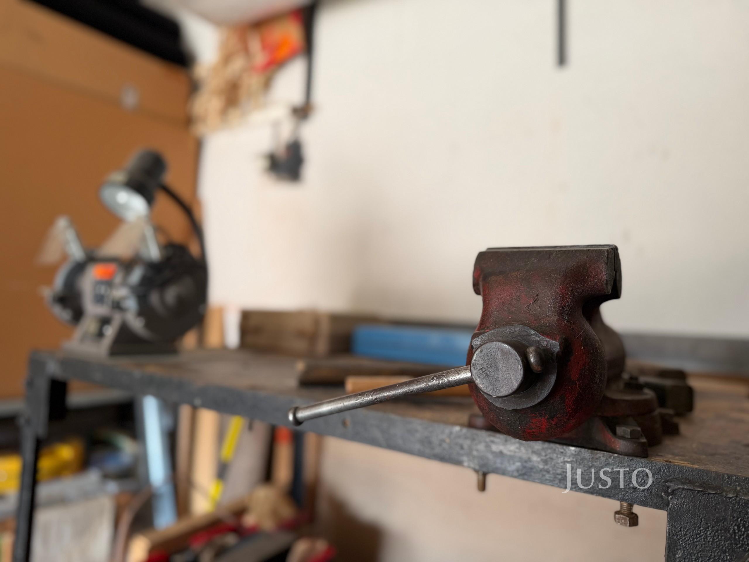 Pronájem komerčních prostor 16 m² s pozemkem 38 m²